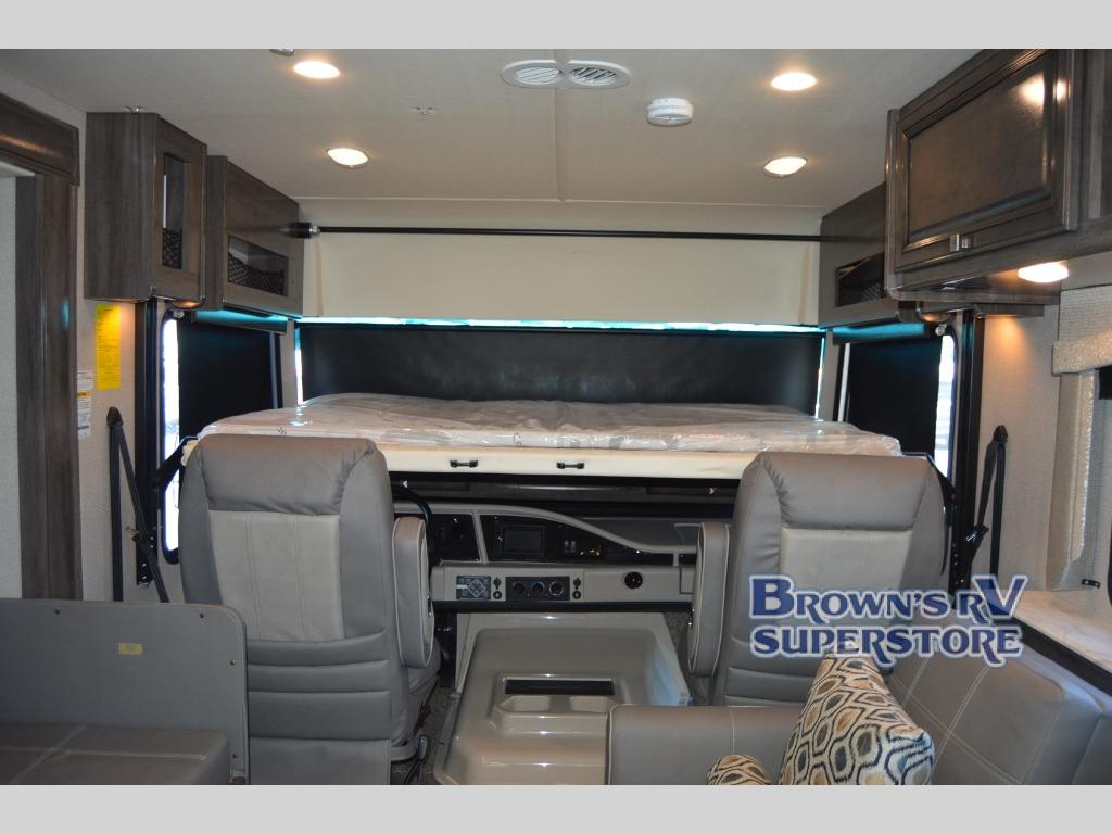 Fleetwood RV Flair front bunk