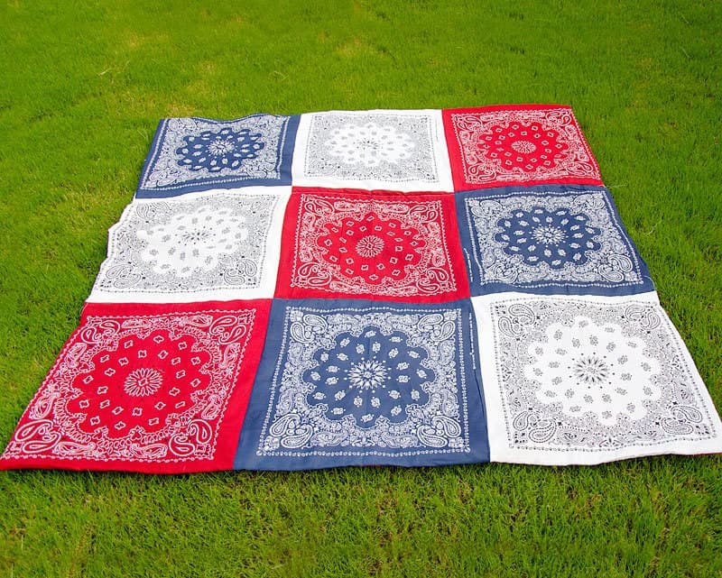 Bandana tablecloth - scattered thoughts of a crafty mom